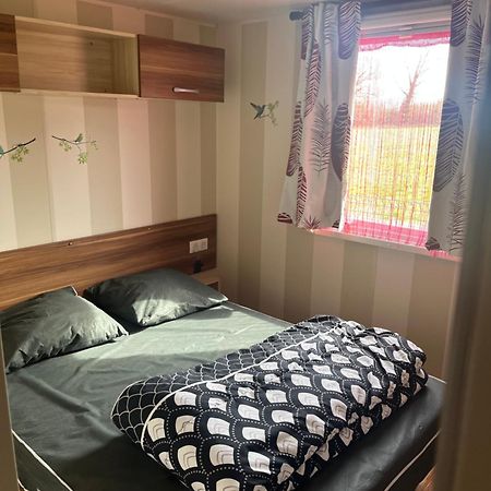 Mobilhome Camping Proche Des Plages Saint-Jean-de-Monts Bagian luar foto