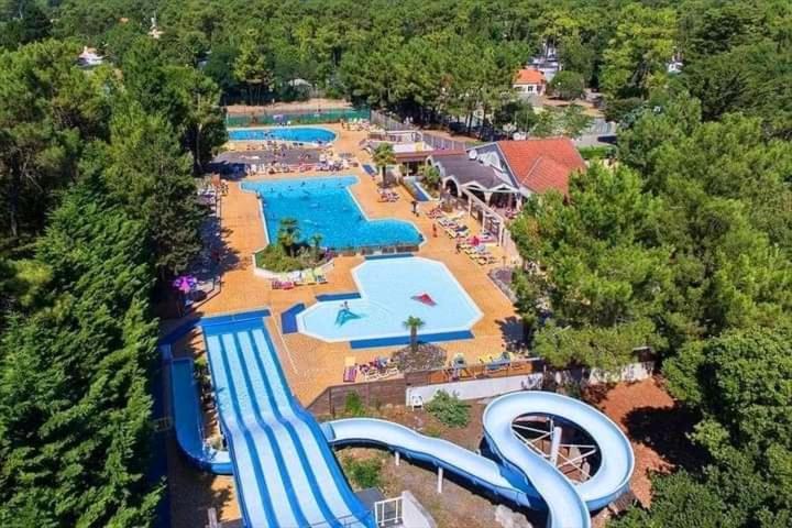 Mobilhome Camping Proche Des Plages Saint-Jean-de-Monts Bagian luar foto